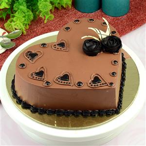 Chocolate Birthday Cake on Heart Shaped 1 Kg  Chocolate Cake Birthday Cakes On Birthday To India