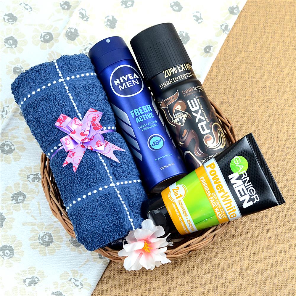 Essentials Gift Kit For Men Valentines Day