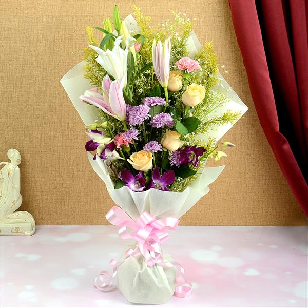 Send Exotic Flowers on Valentines Day to India