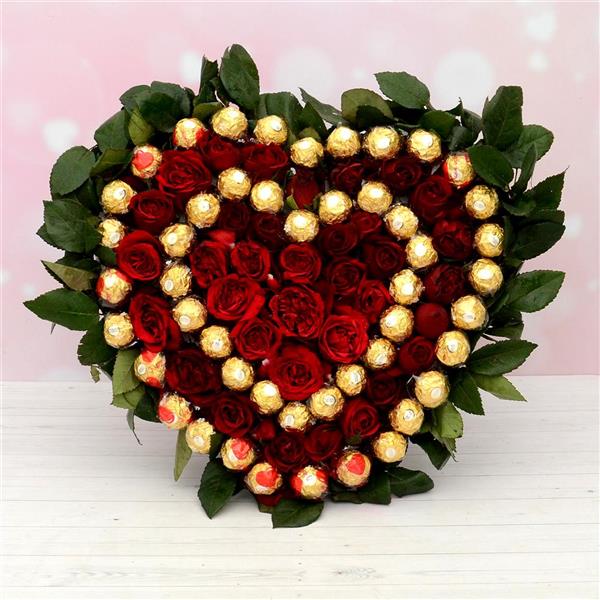 Send Chocolate Bouquet on Valentines Day to India